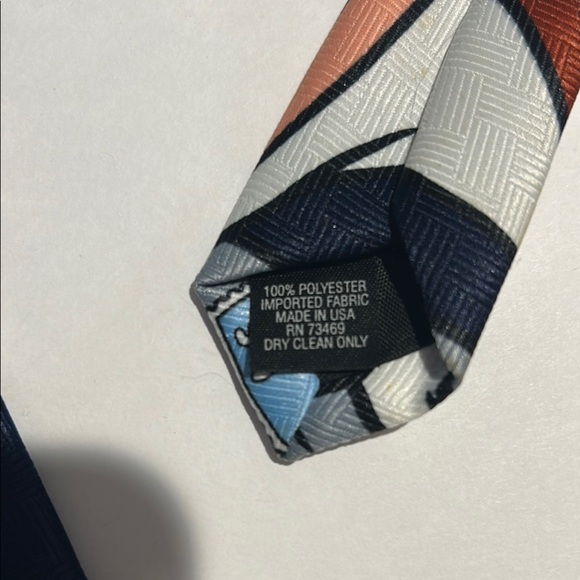 Warner Bros. Bugs Bunny Tie - Blue and Gray - Picture 3 of 6